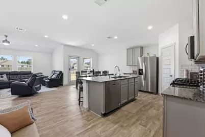 137 Big Sandy Lane, Anahuac, TX 77514 - Photo 8