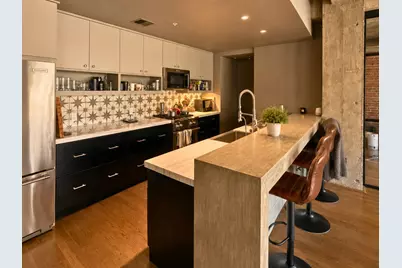 204 Travis Street #5A, Houston, TX 77002 - Photo 4