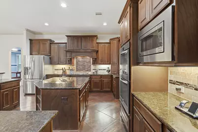 11605 Princess Margaret Court, Montgomery, TX 77316 - Photo 12