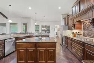 11605 Princess Margaret Ct, Montgomery, TX 77316 - Photo 10