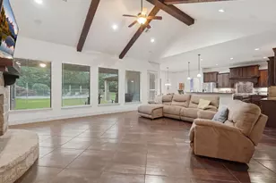 11605 Princess Margaret Ct, Montgomery, TX 77316 - Photo 6