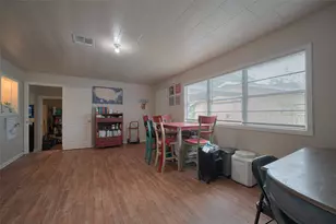 600 Texas St, Wharton, TX 77488 - Photo 16