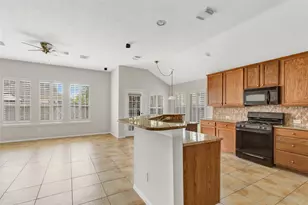 16002 NE Sonoma Park Dr, Houston, TX 77049 - Photo 6