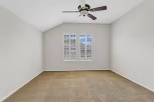 16002 NE Sonoma Park Dr, Houston, TX 77049 - Photo 16