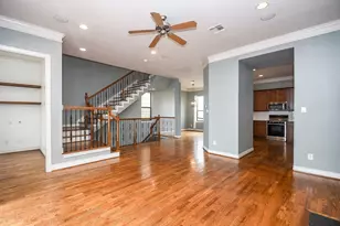2222 Hilshire Lake Dr, Houston, TX 77080 - Photo 8