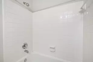 8051 Bay Branch Dr, The Woodlands, TX 77382 - Photo 20