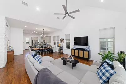 8726 Kempwood Drive, Houston, TX 77080 - Photo 8