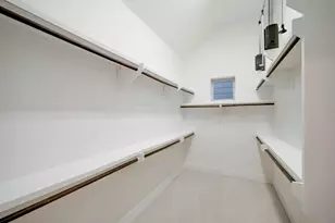 8726 Kempwood Dr, Houston, TX 77080 - Photo 22