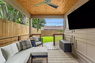 4327 Harby St, Houston, TX 77023 - Photo 24