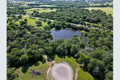 108 Woodland Creek Lane, La Grange, TX 78945 - Photo 2