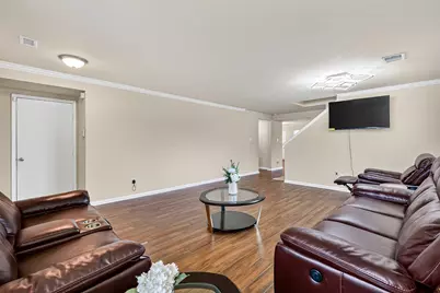 7130 Liberty Oak Court, Houston, TX 77049 - Photo 8