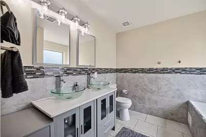 7130 Liberty Oak Court, Houston, TX 77049 - Photo 44