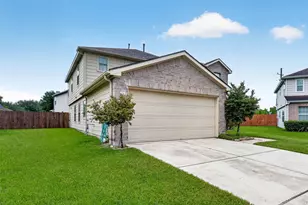 7130 Liberty Oak Ct, Houston, TX 77049 - Photo 2