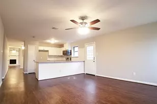 3523 Mayfield Oaks Ln, Houston, TX 77088 - Photo 10