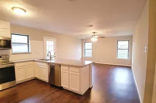 3523 Mayfield Oaks Ln, Houston, TX 77088 - Photo 8