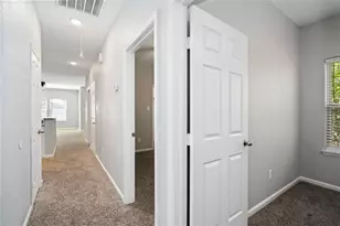 5105 Southwind St, Houston, TX 77033 - Photo 20