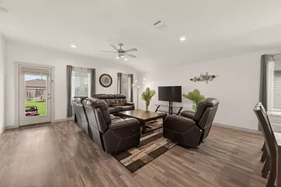 707 Silver Kettle Drive, Rosharon, TX 77583 - Photo 6