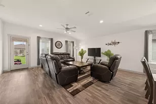 707 Silver Kettle Dr, Rosharon, TX 77583 - Photo 6