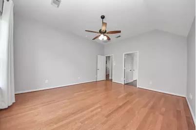 18403 Sierra Falls Court, Tomball, TX 77377 - Photo 14