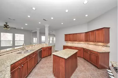 18403 Sierra Falls Court, Tomball, TX 77377 - Photo 32
