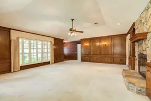 712 Browning St, Angleton, TX 77515 - Photo 12