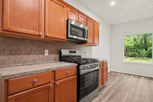 602 Marblehead St, Dayton, TX 77535 - Photo 8