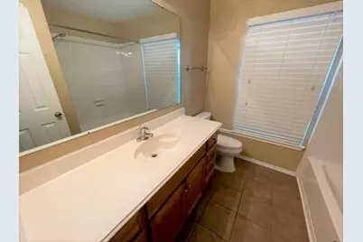 9559 Carmalee Street, Houston, TX 77075 - Photo 8