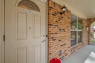 1930 River Falls Dr, Houston, TX 77339 - Photo 6