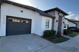 10330 Grove Row Ave, Richmond, TX 77407 - Photo 2