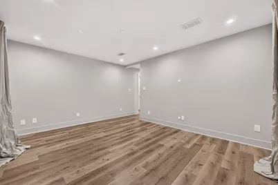 10819 Oasis Drive, Houston, TX 77096 - Photo 30