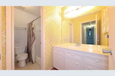 8650 Maplecrest Drive, Houston, TX 77099 - Photo 12