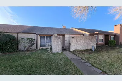 8650 Maplecrest Drive, Houston, TX 77099 - Photo 2