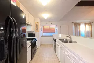 8650 Maplecrest Dr, Houston, TX 77099 - Photo 8