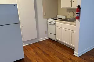 301 Avondale St, Houston, TX 77006 - Photo 2