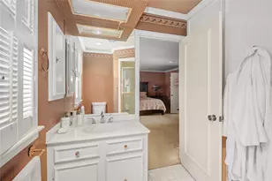 526 Bolton Pl, Houston, TX 77024 - Photo 36