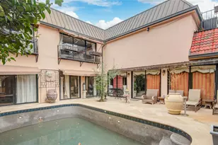 526 Bolton Pl, Houston, TX 77024 - Photo 44