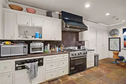 526 Bolton Place, Houston, TX 77024 - Photo 16