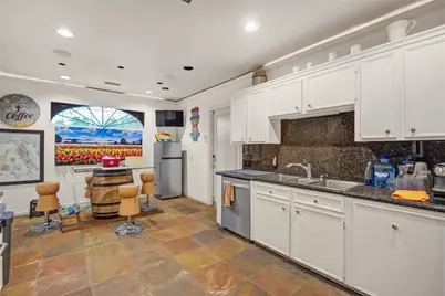 526 Bolton Place, Houston, TX 77024 - Photo 18