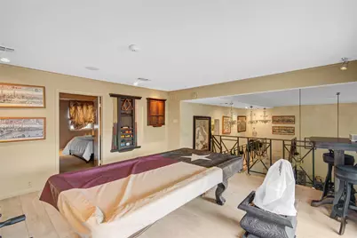 526 Bolton Place, Houston, TX 77024 - Photo 32