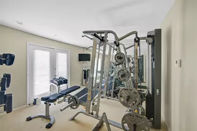 526 Bolton Place, Houston, TX 77024 - Photo 28