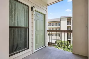 18809 Egret Bay Blvd, Webster, TX 77058 - Photo 18