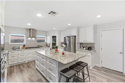 5807 Ettrick Drive, Houston, TX 77035 - Photo 12