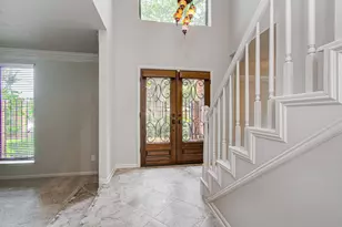 2 Hickory Shadows Dr, Houston, TX 77055 - Photo 12