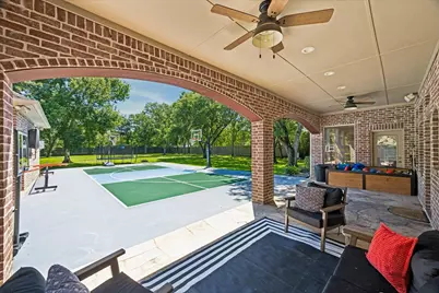 109 Sunset Drive, Friendswood, TX 77546 - Photo 30