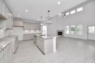 11739 Leafy Laurel Dr, Houston, TX 77066 - Photo 10