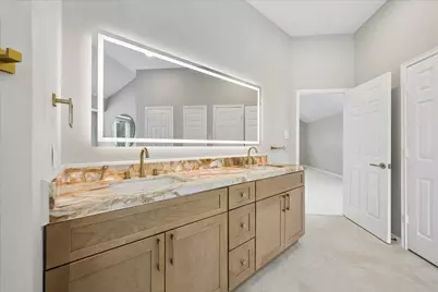1306 Hunter Wood Drive, League City, TX 77573 - Photo 32