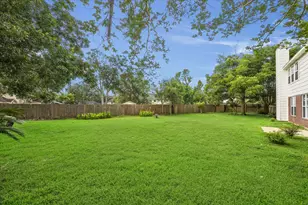 1306 Hunter Wood Dr, League City, TX 77573 - Photo 42