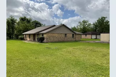 2068 Tx-36, Brazoria, TX 77422 - Photo 2