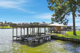 199 Lake Dr, Onalaska, TX 77360 - Photo 4