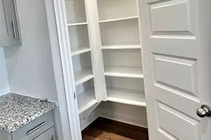 4318 Karam Lndg, Dickinson, TX 77539 - Photo 12